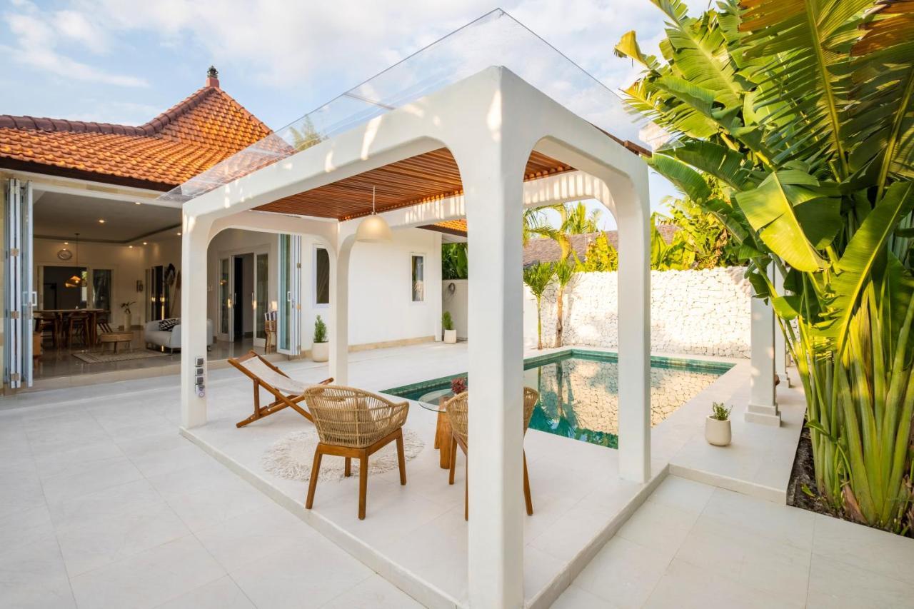 Villa Platform Luxe 3Br Villa In Canggu By Azure Near Oldmans Bagian luar foto